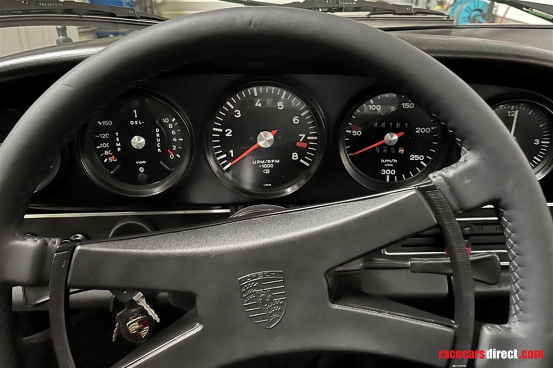 porsche-911-carrera-27-rs-touring