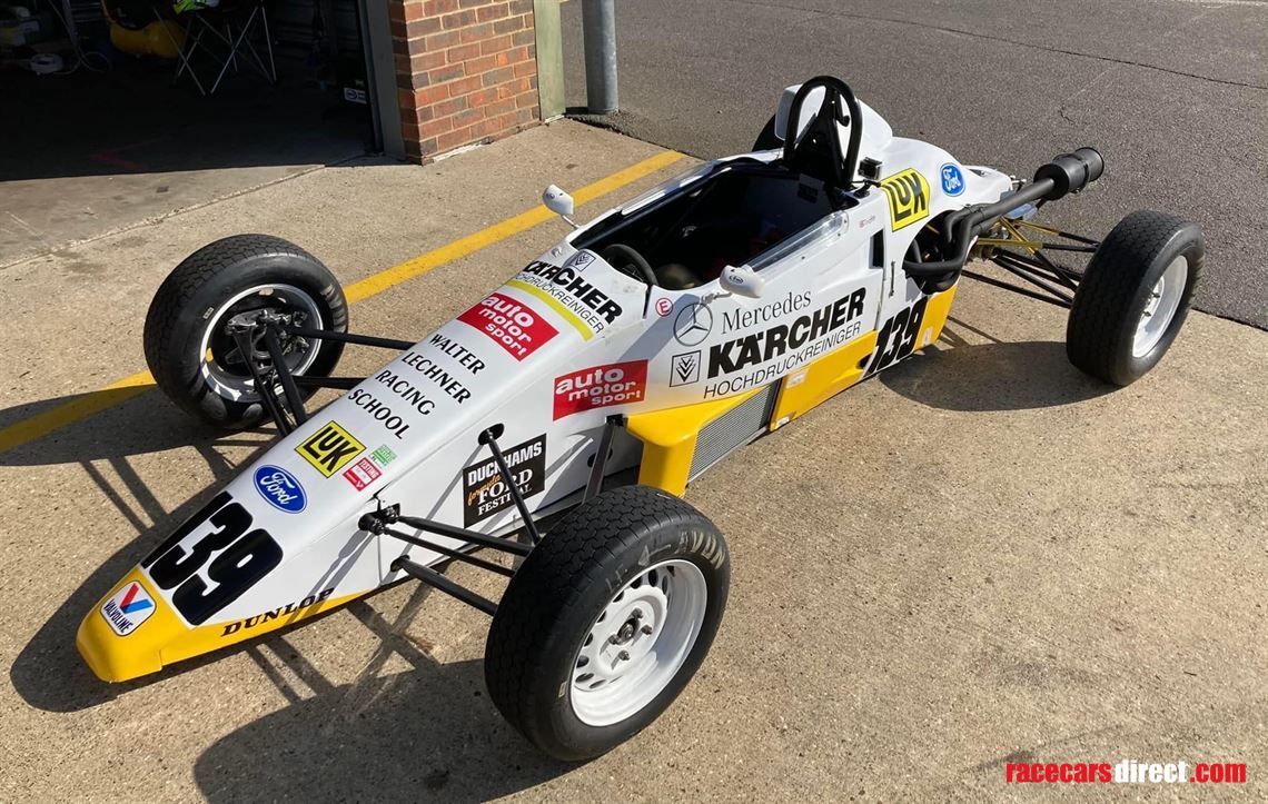 formula-ford-1600-van-dieman-rf90