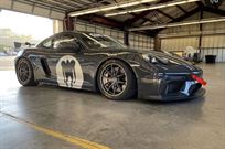 porsche-cayman-718-gt4