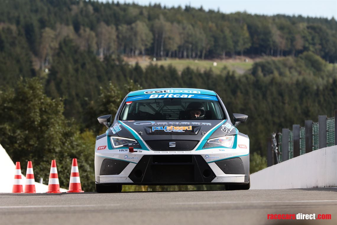 seat-cupra-tcr
