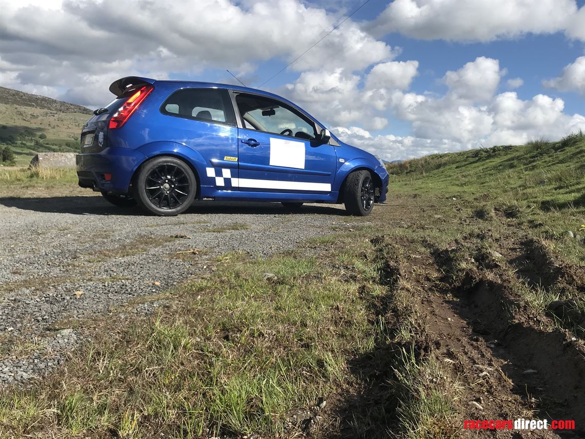 ford-fiesta-st-class-1b-winning-hill-climb-ca