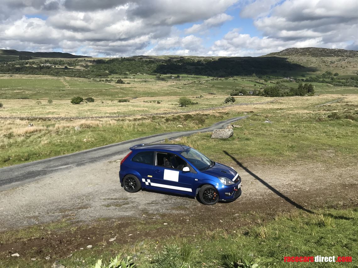 ford-fiesta-st-class-1b-winning-hill-climb-ca