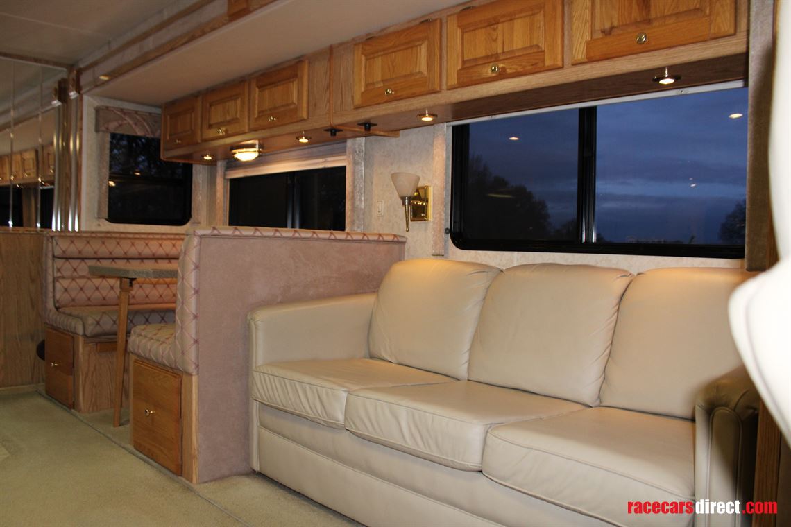 monaco-diplomat-2003-diesel-pusher---39-feet