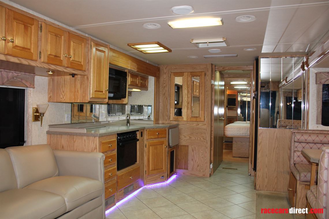 monaco-diplomat-2003-diesel-pusher---39-feet