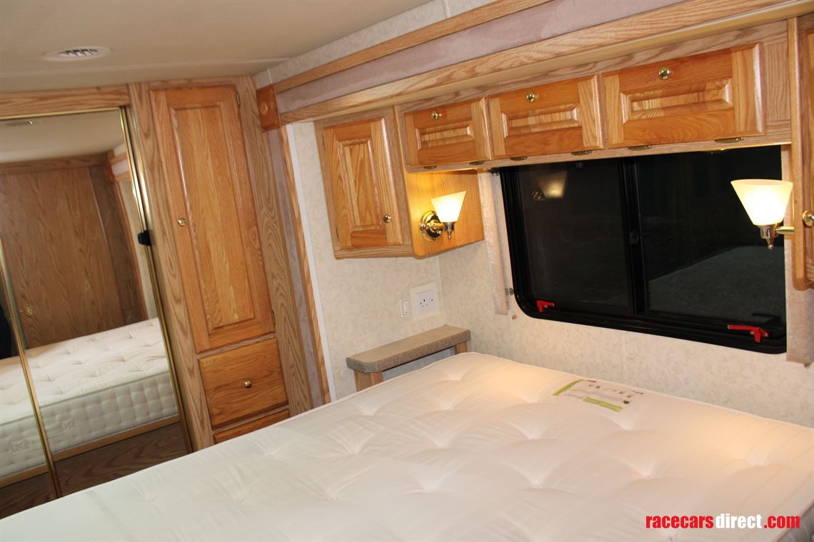 monaco-diplomat-2003-diesel-pusher---39-feet