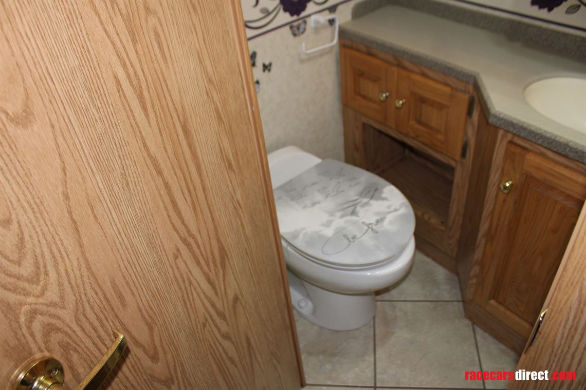 monaco-diplomat-2003-diesel-pusher---39-feet