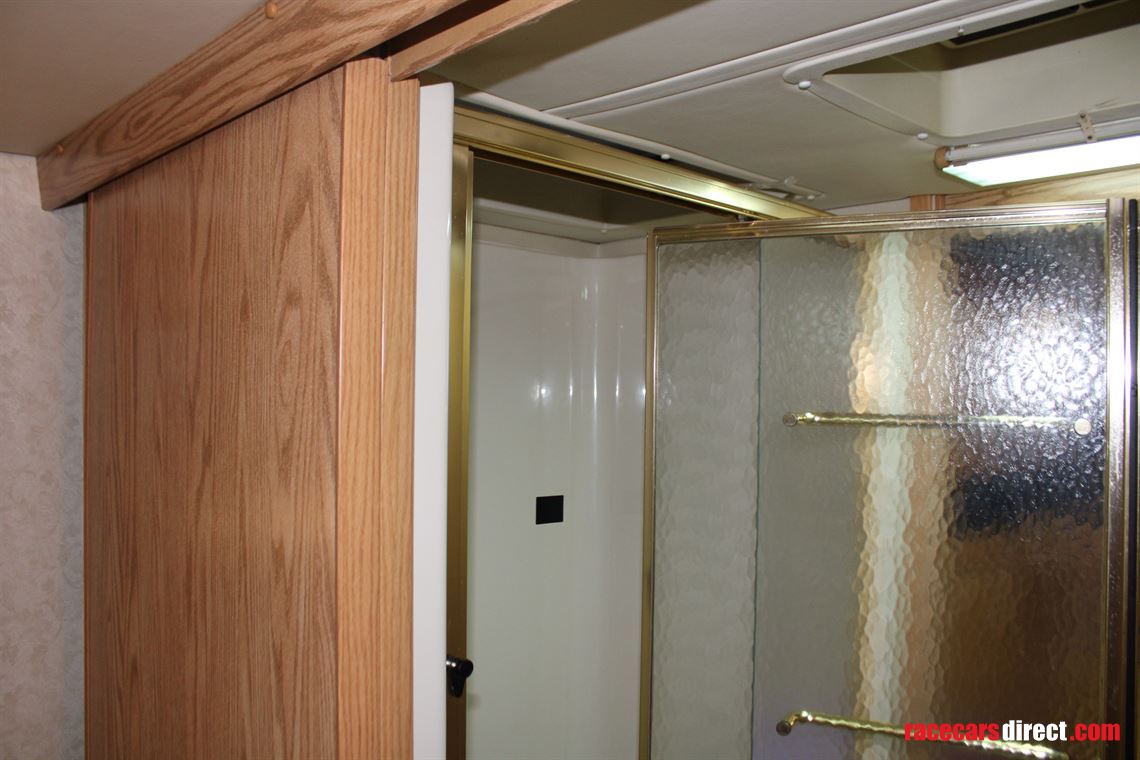 monaco-diplomat-2003-diesel-pusher---39-feet