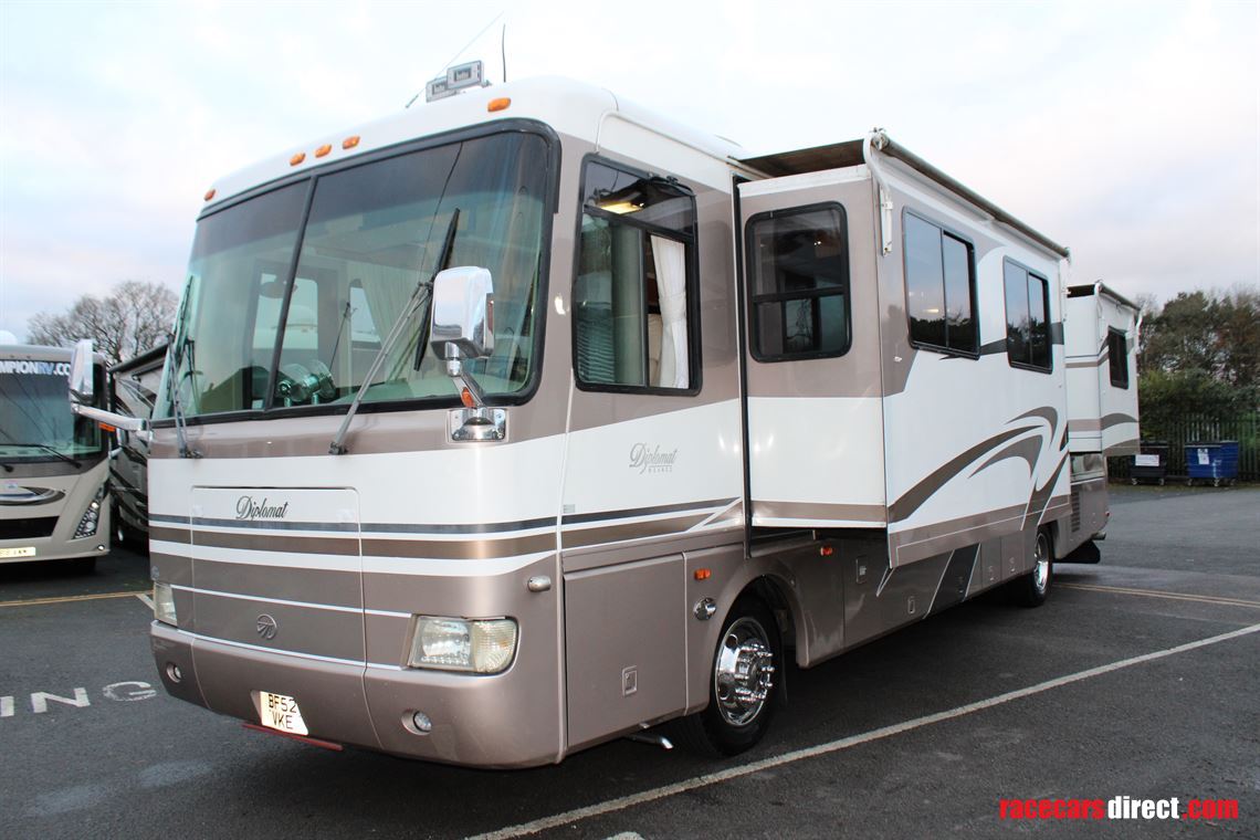 monaco-diplomat-2003-diesel-pusher---39-feet