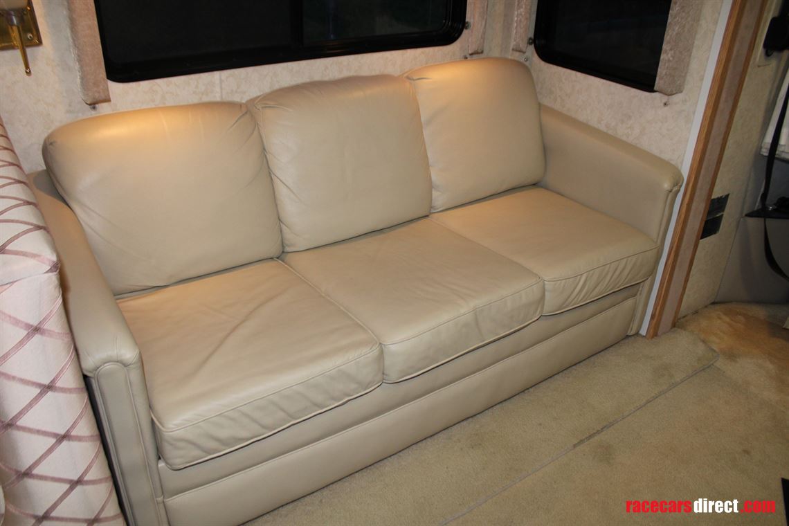 monaco-diplomat-2003-diesel-pusher---39-feet