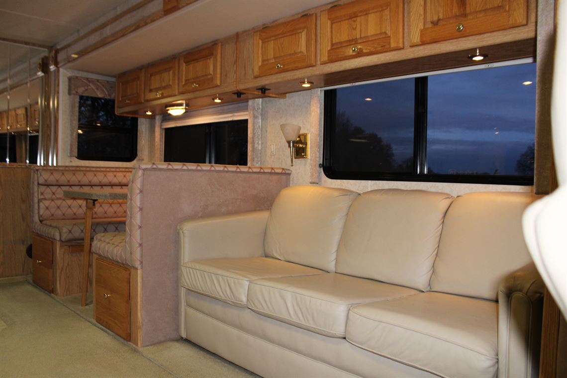 monaco-diplomat-2003-diesel-pusher---39-feet