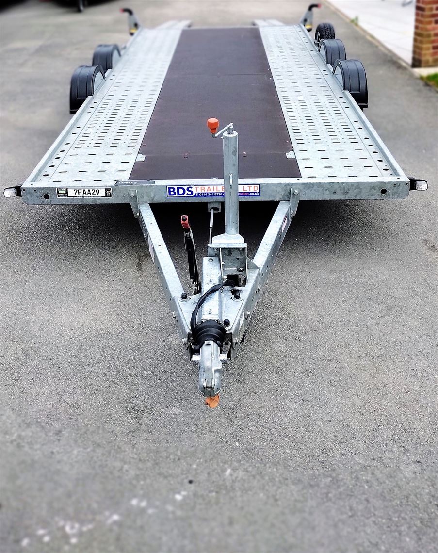 brian-james-a4-transporter-fantastic-conditio