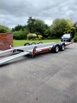 brian-james-a4-transporter-fantastic-conditio