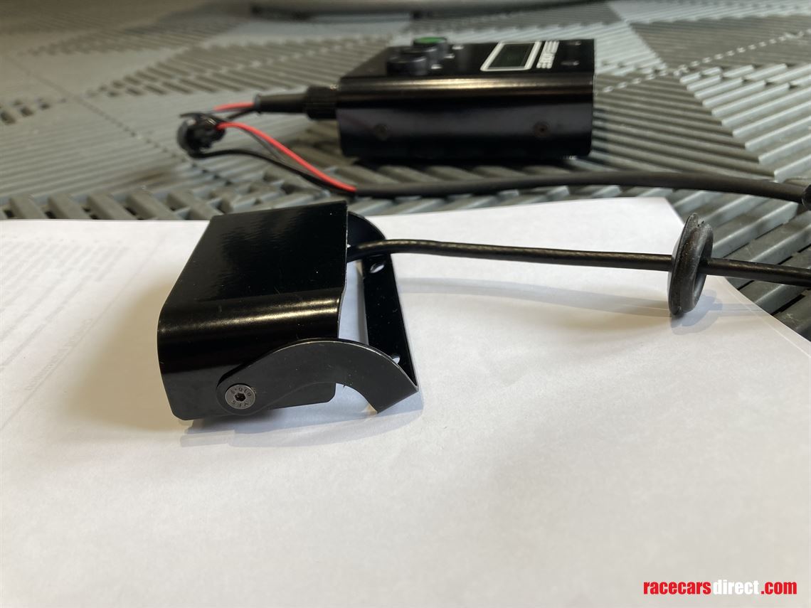 Shiftlight mounting bracket