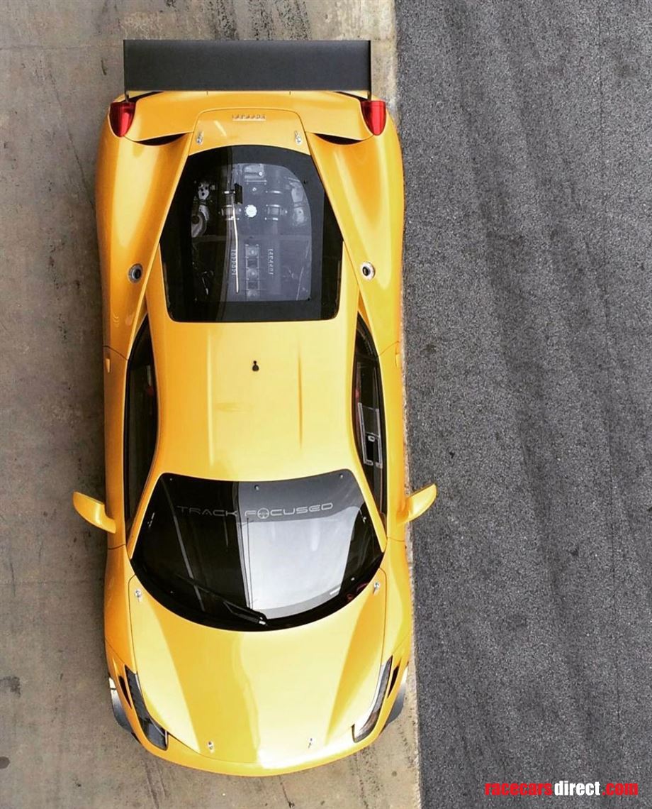 2013-ferrari-458-challenge