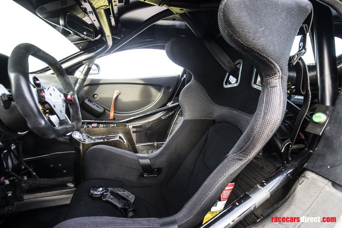 mclaren-570s-gt4-2017---65000