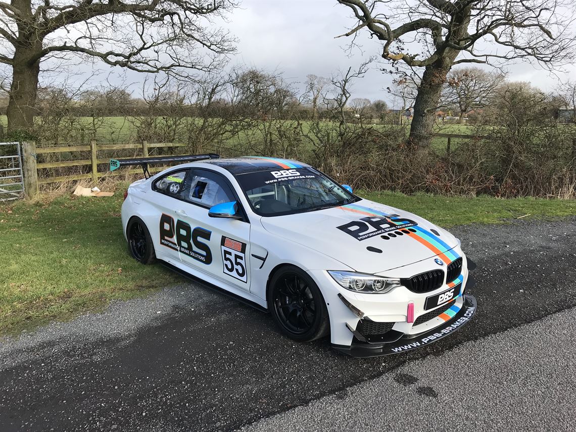 bmw-m4-endurance-spec