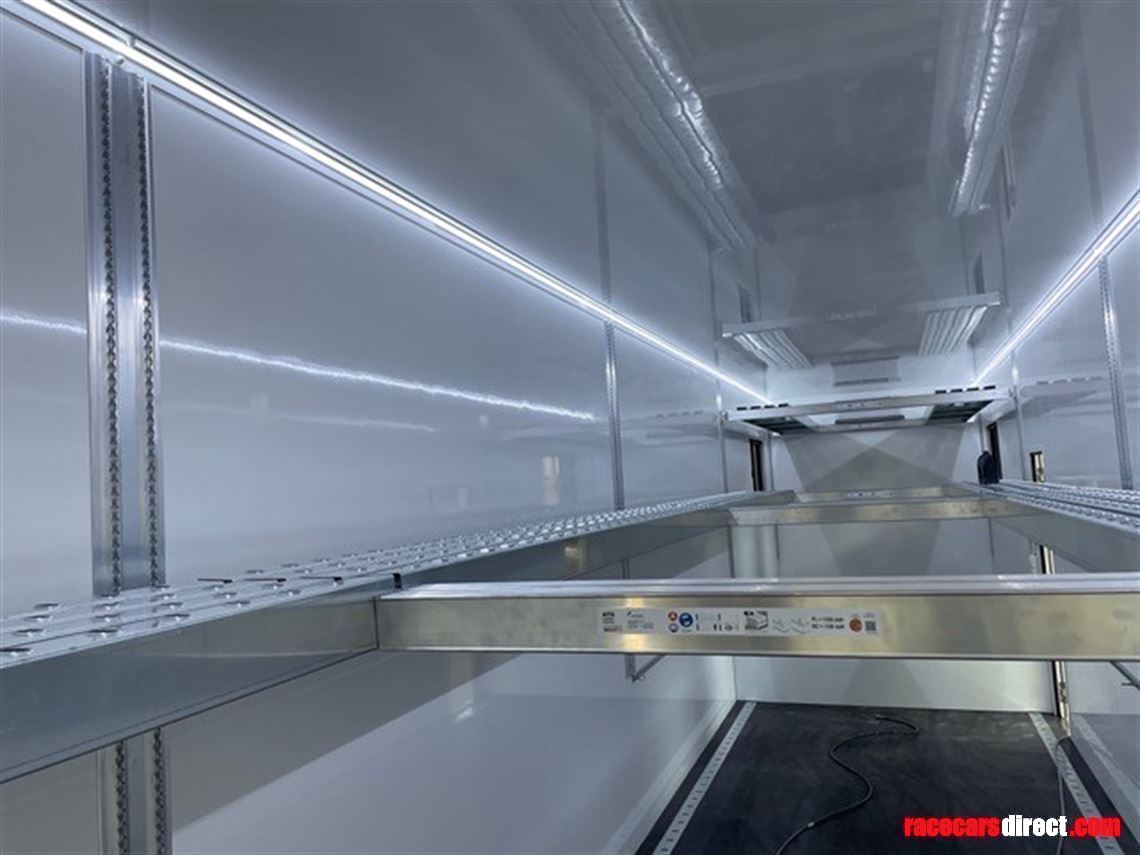 turatello-sr320-race-trailer