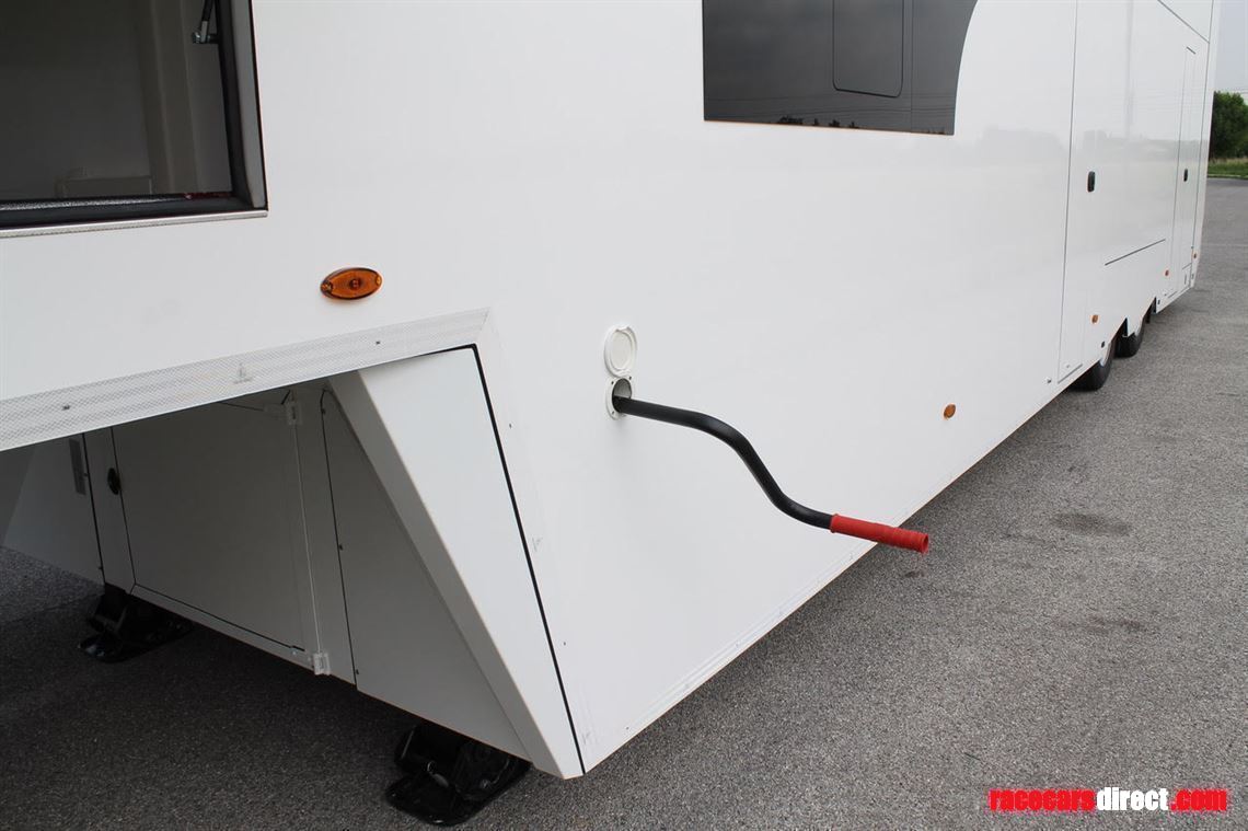 turatello-sr320-race-trailer