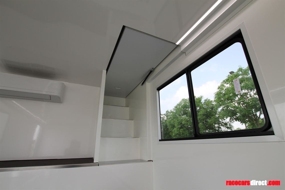 turatello-sr320-race-trailer