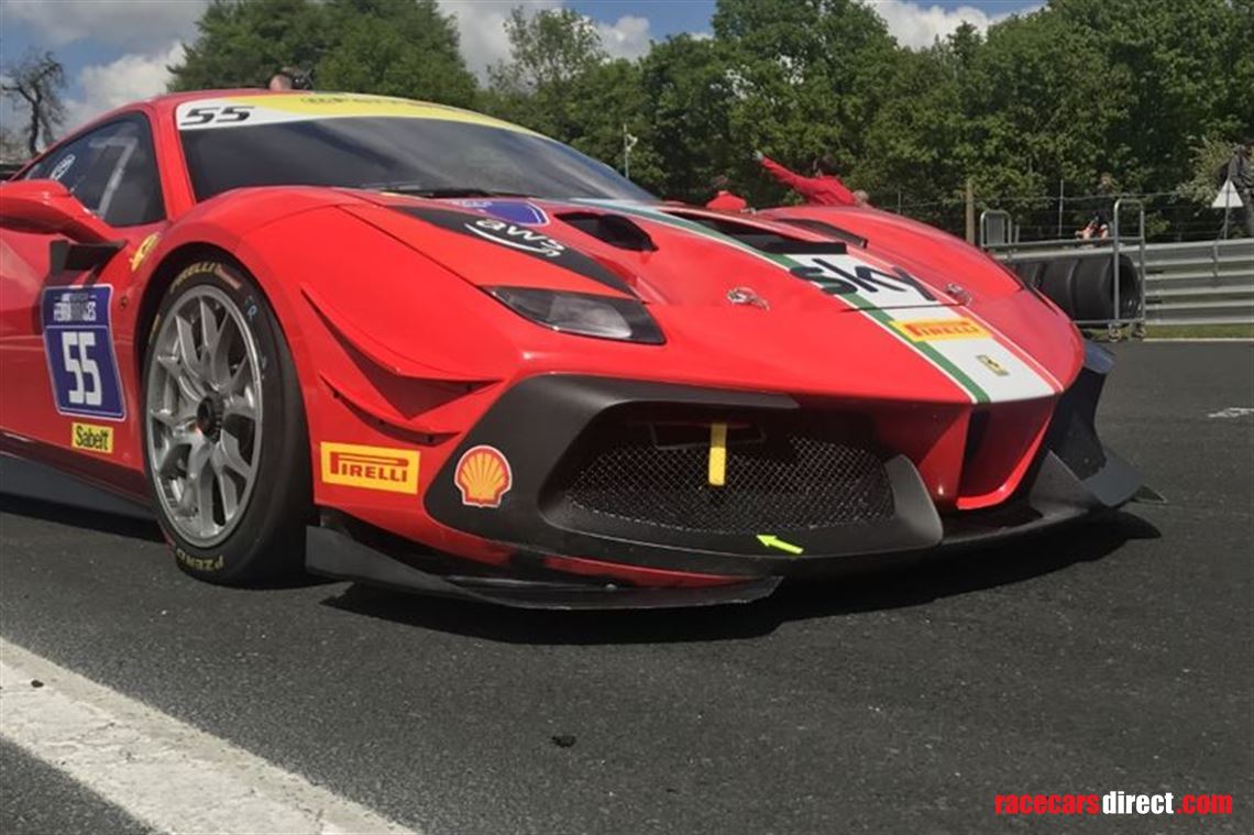 ferrari-488-challenge-evo
