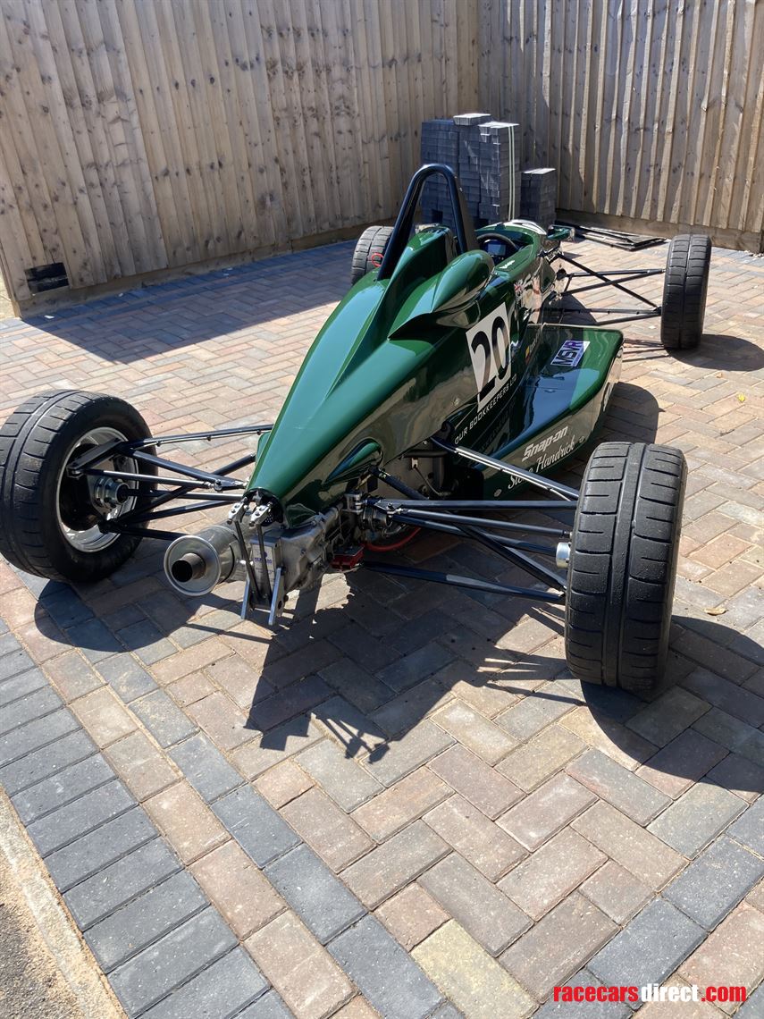 ray-gr14-formula-ford