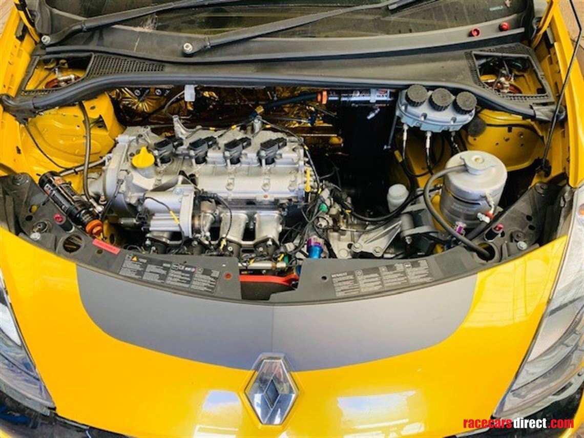 clio-cup-race-car-sold-sold-sold