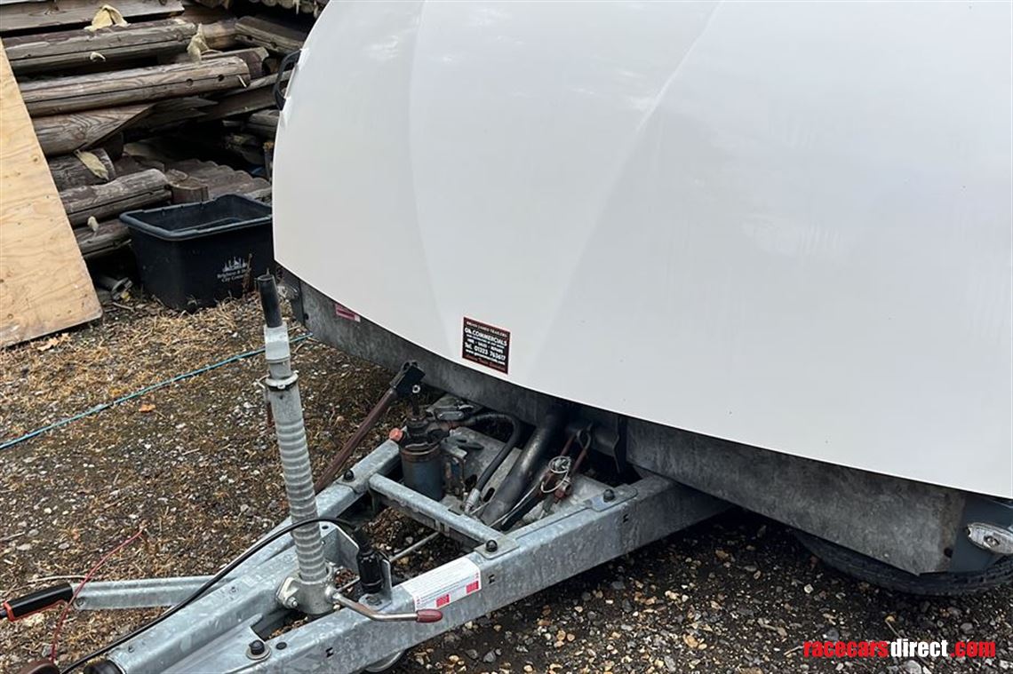 brian-james-race-shuttle-2