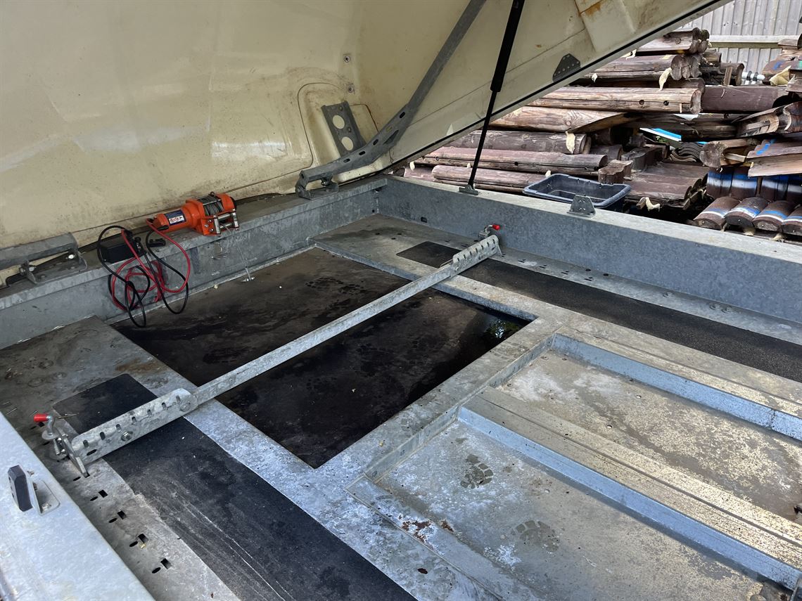 brian-james-race-shuttle-2