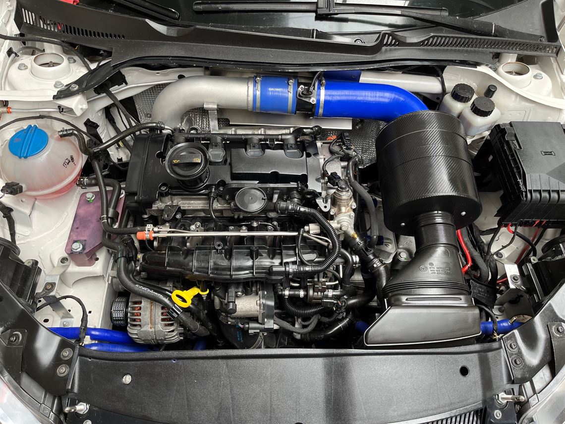 vw-jetta---racing-edition