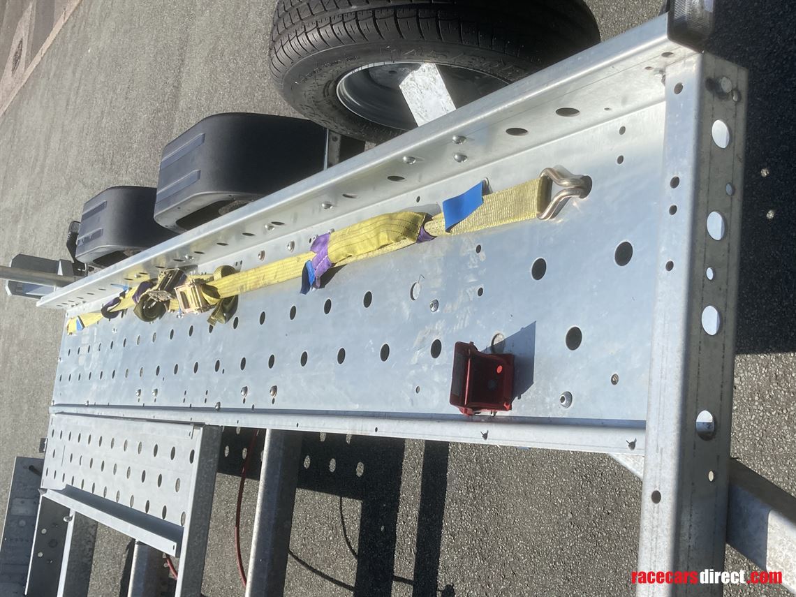 woodford-lightweight-072-trailer