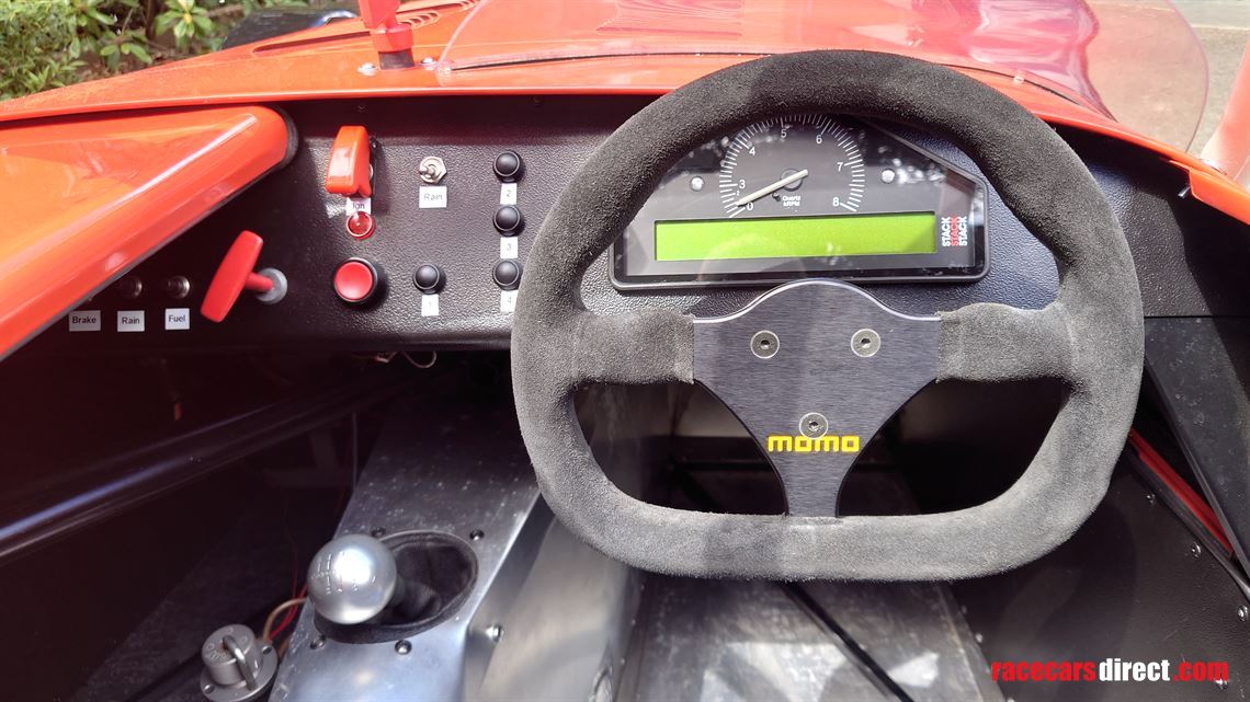 caterham-7-r400r-with-brian-james-trailer-spa