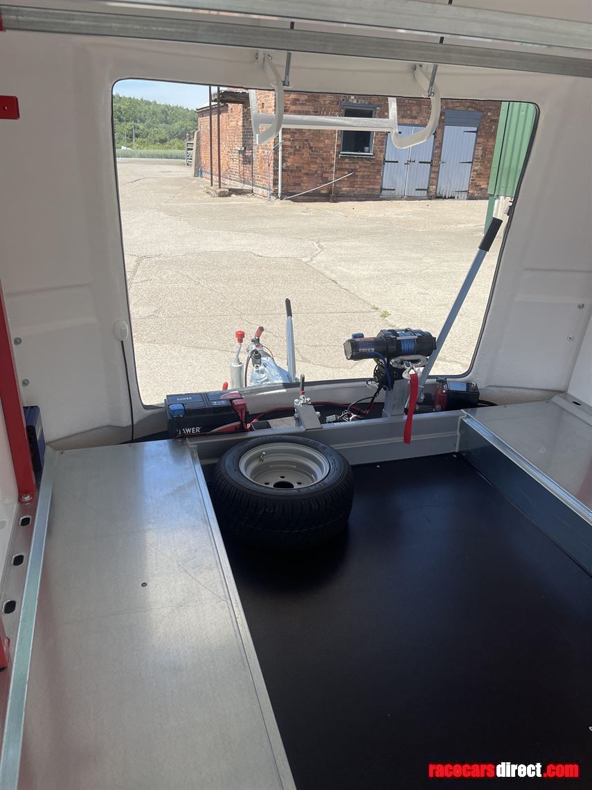 ex-demo-turatello-f20-trailer