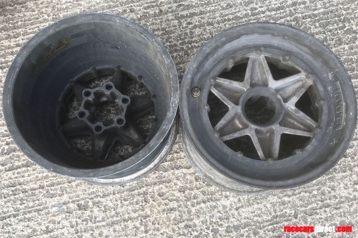 lola-f3-fsv-original-cast-3-piece-8x-13-wheel
