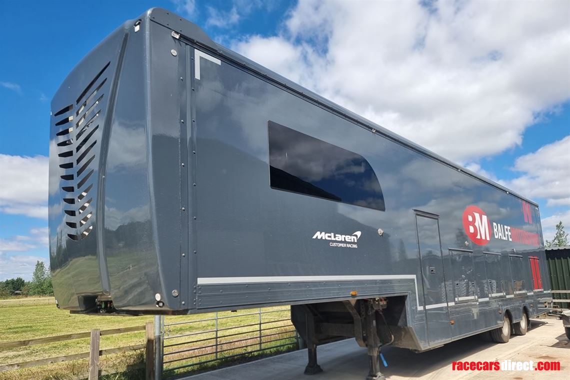 race-transport-trailer