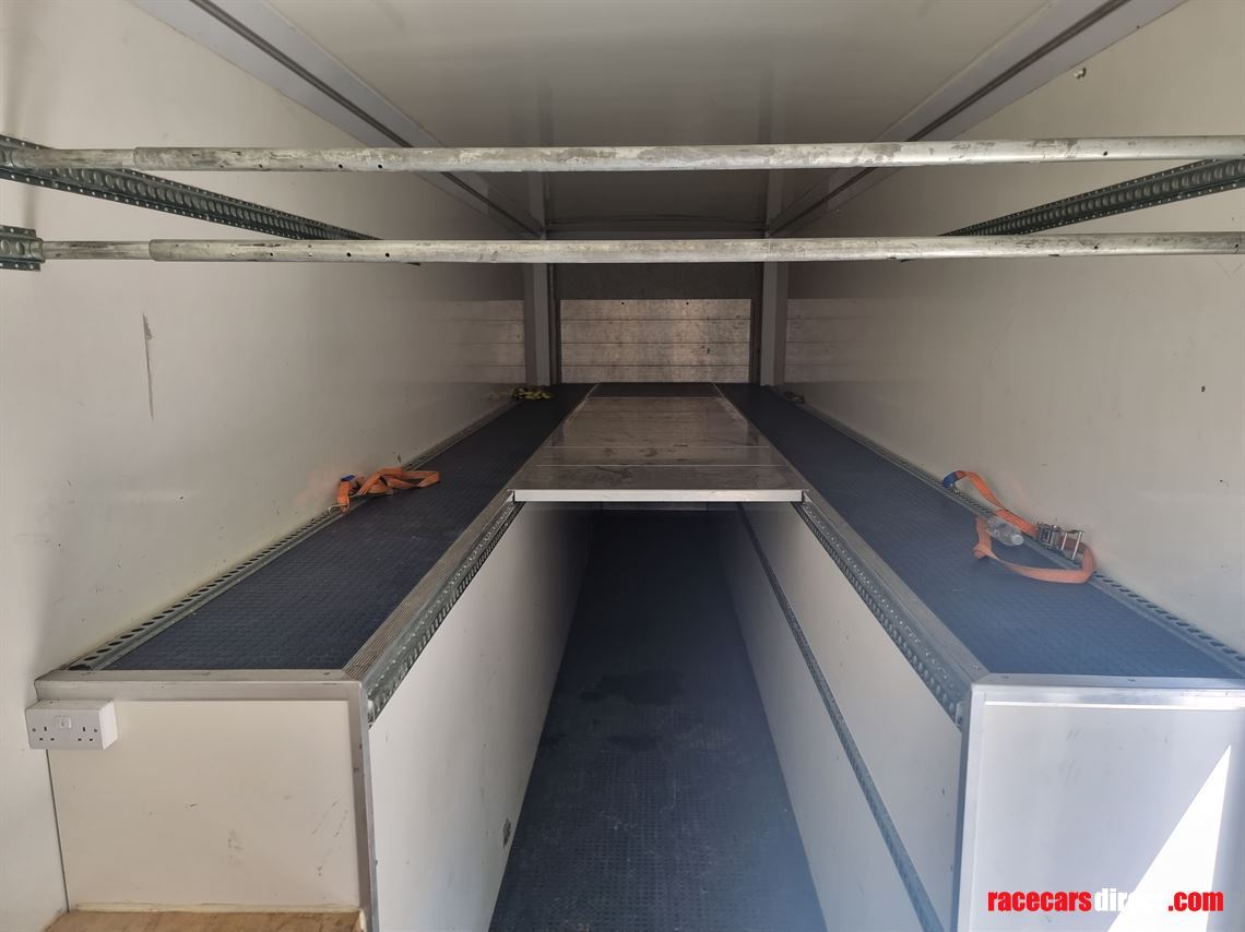 race-transport-trailer