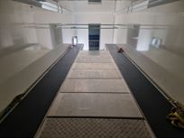 race-transport-trailer