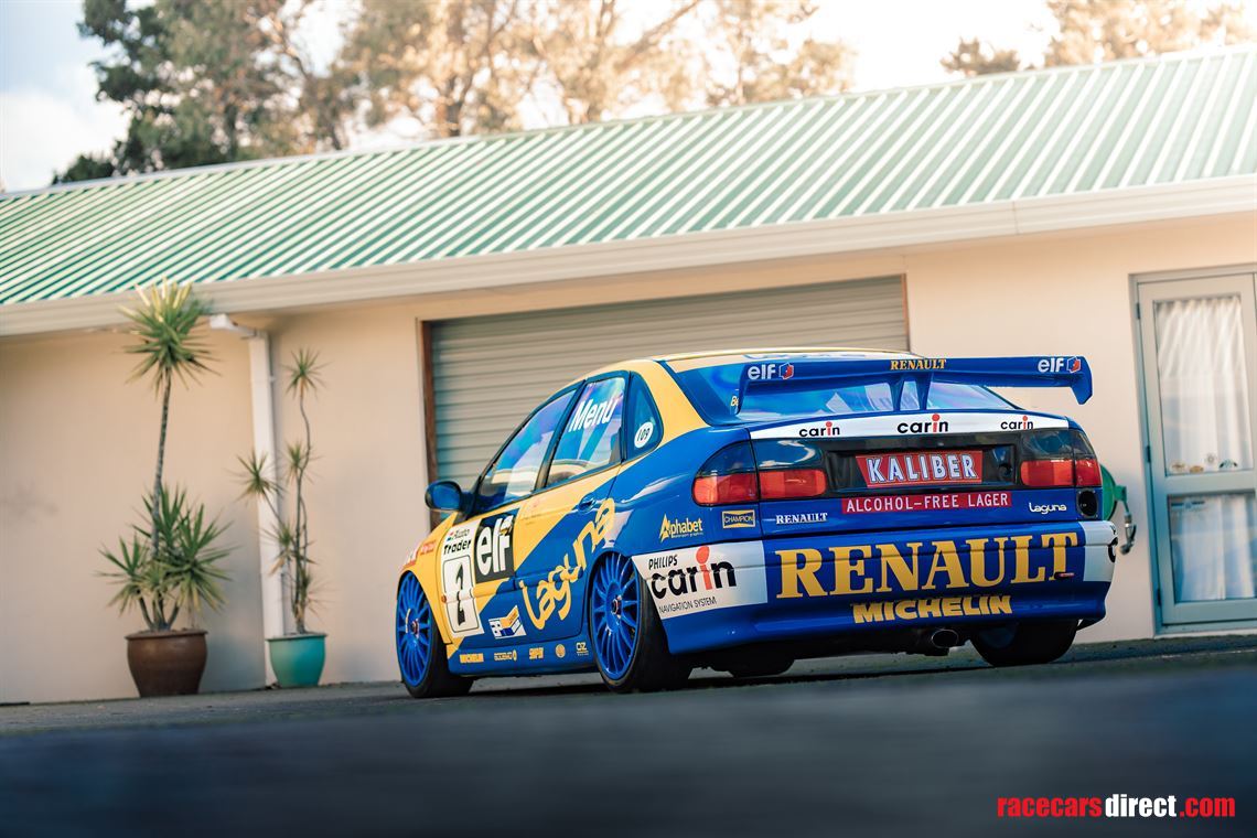 williams-renault-laguna-supertourer-btcc