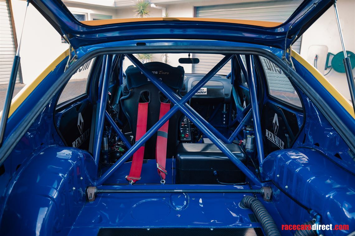 williams-renault-laguna-supertourer-btcc