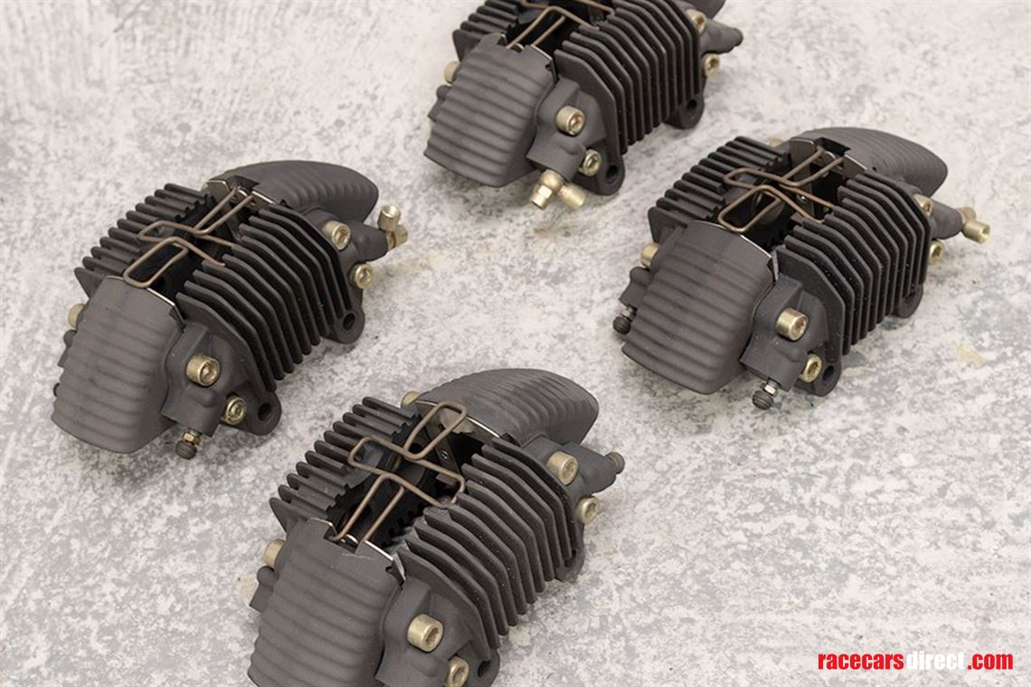 full-set-of-porsche-930-calipers