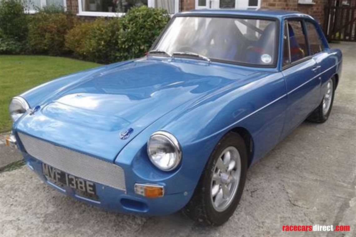 1967-mgb-gt