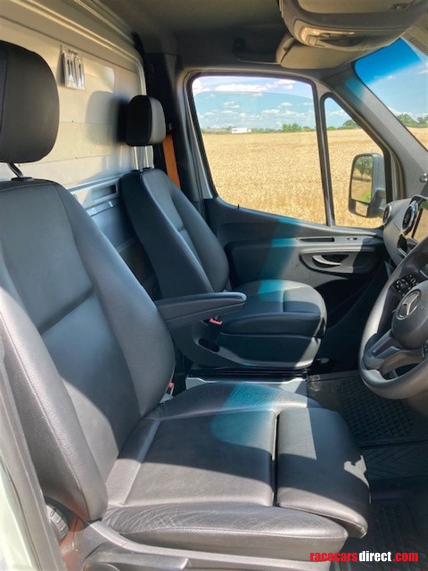 mercedes-sprinter-516-cdi-race-car-transporte