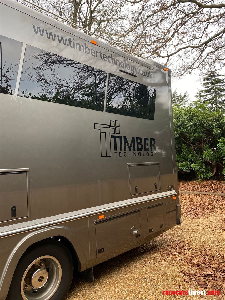 daf-lf55-16t-race-transporter