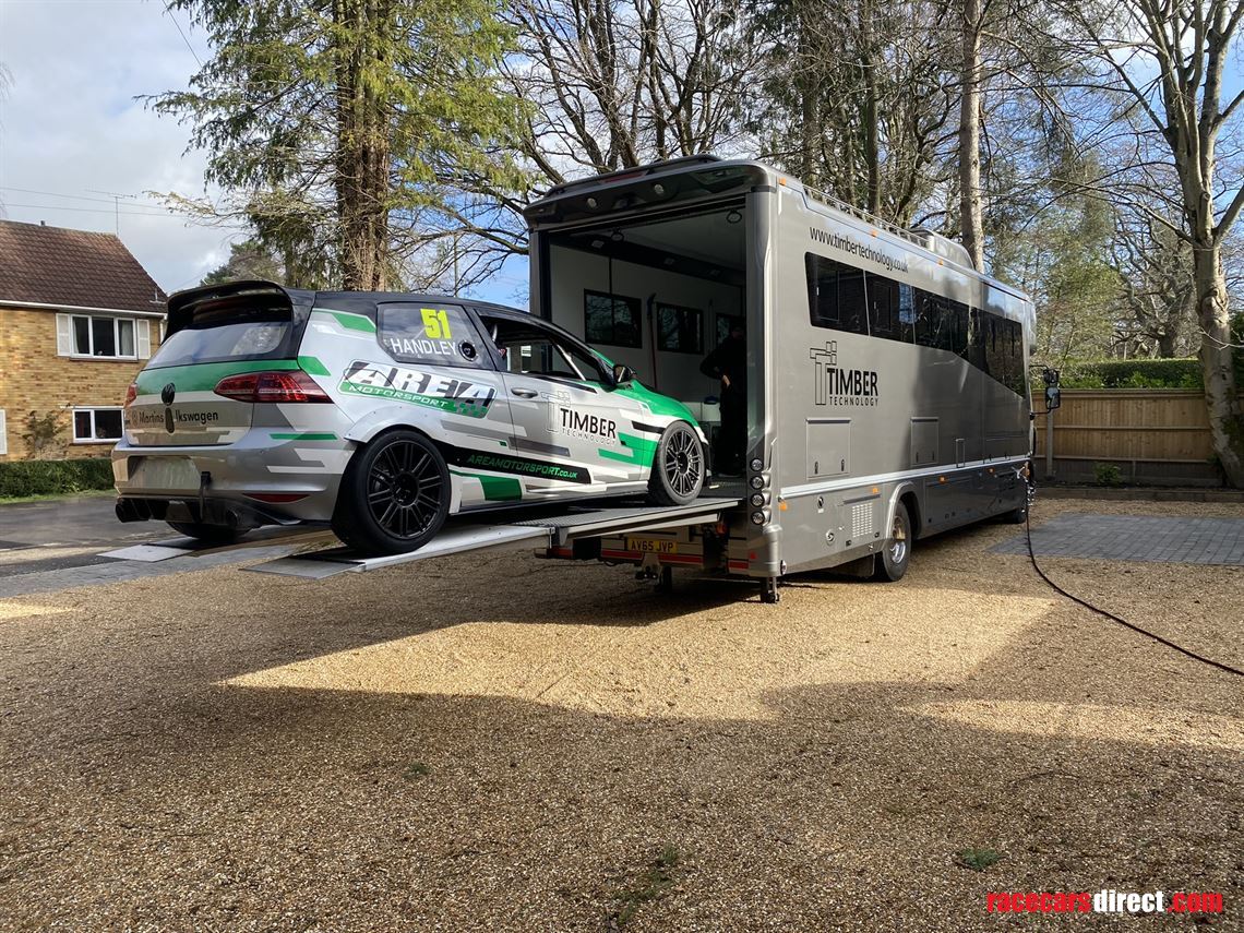 daf-lf55-16t-race-transporter