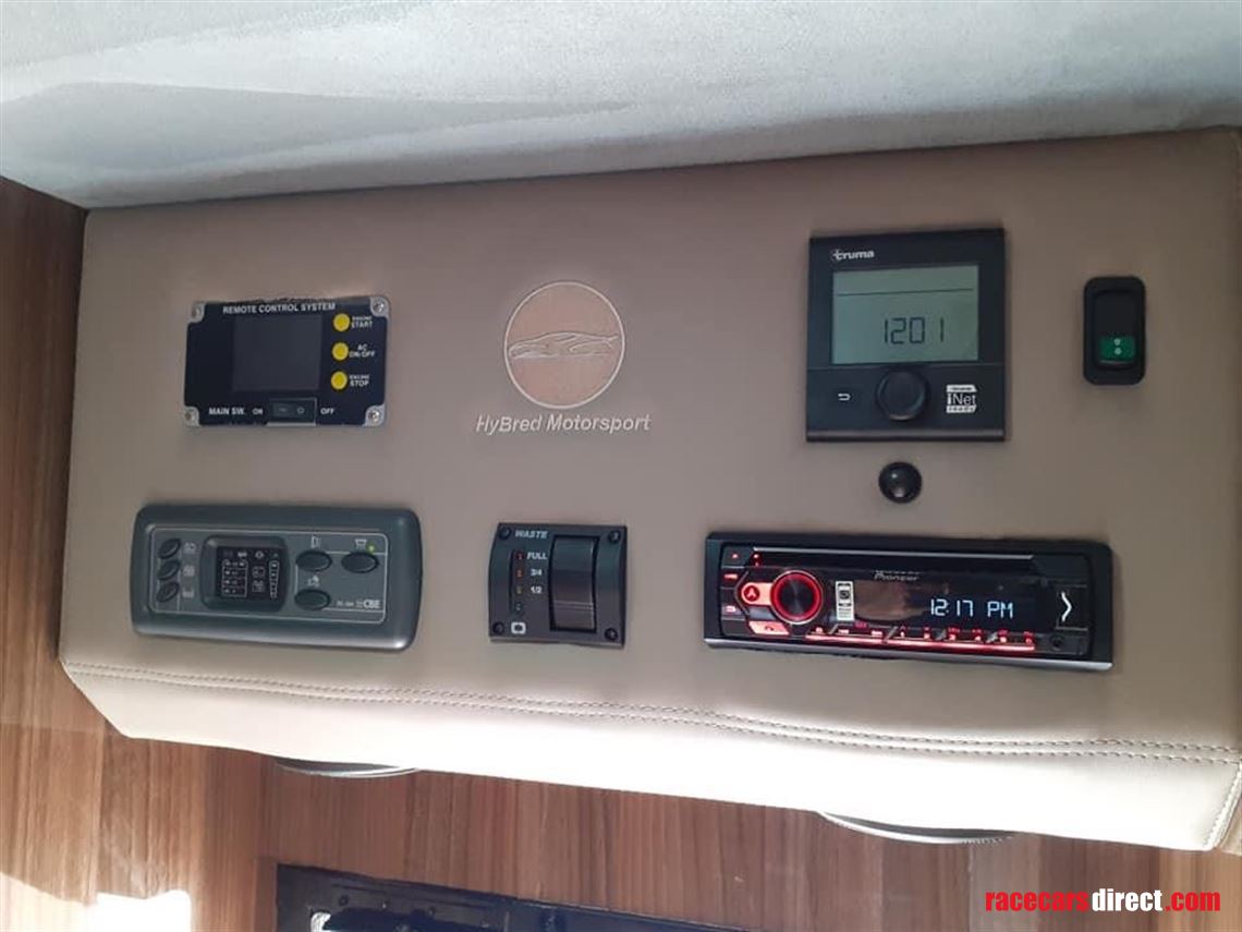 daf-lf55-16t-race-transporter