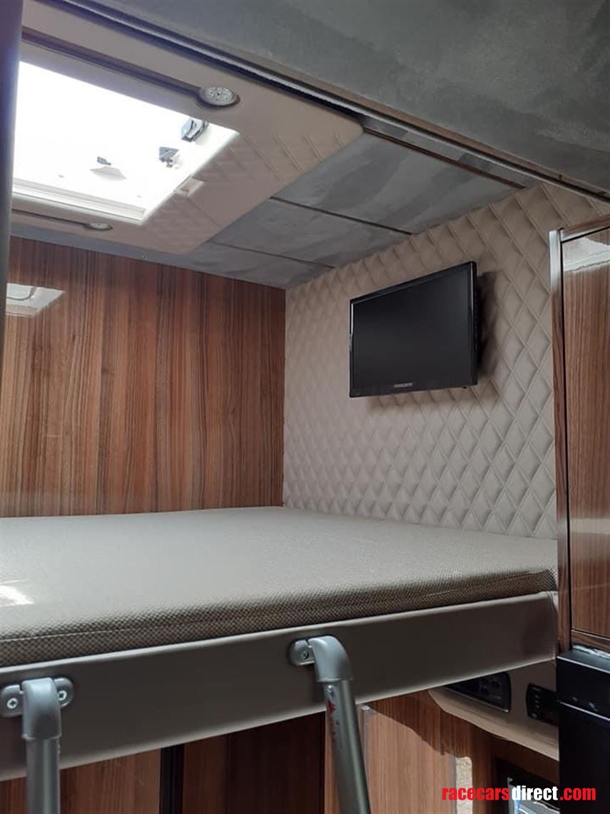 daf-lf55-16t-race-transporter