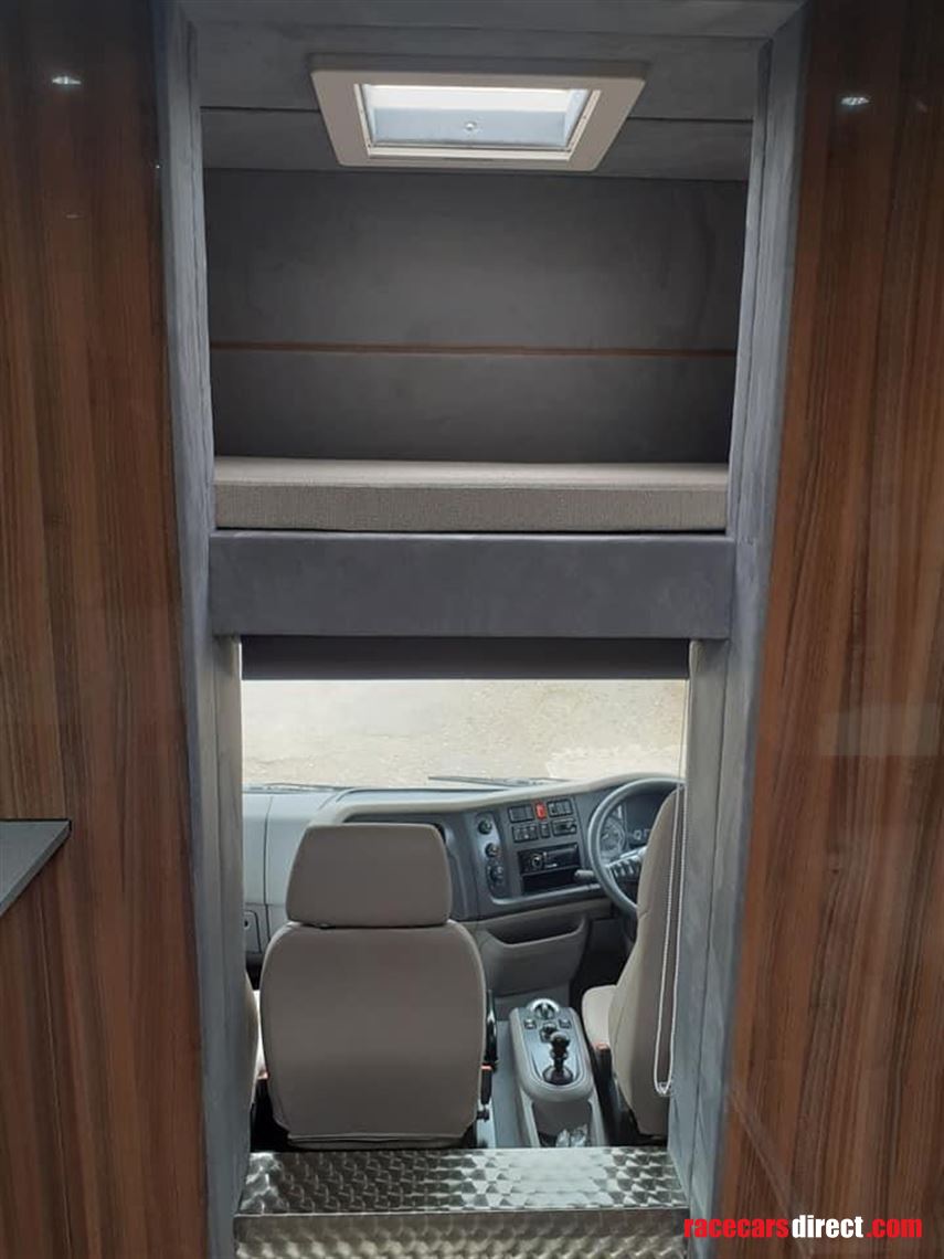 daf-lf55-16t-race-transporter