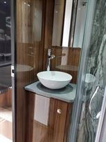 daf-lf55-16t-race-transporter