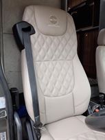 daf-lf55-16t-race-transporter