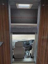 daf-lf55-16t-race-transporter