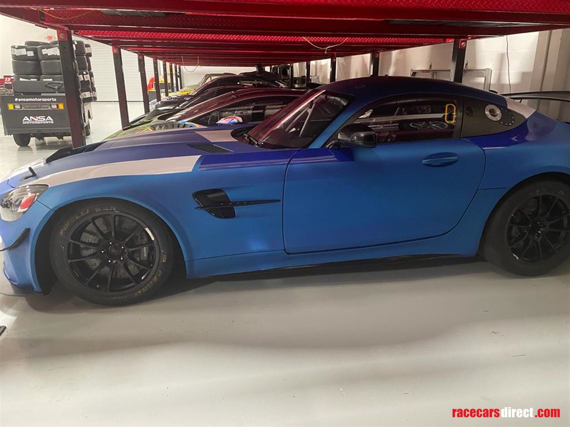 mercedes-amg-gt4---excellent-condition-spare